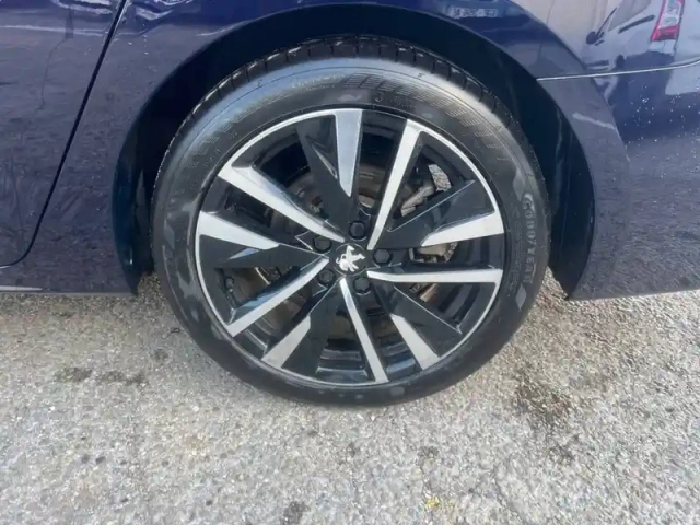 Peugeot 508 sw hybrid 225 e-eat8 — photo 35