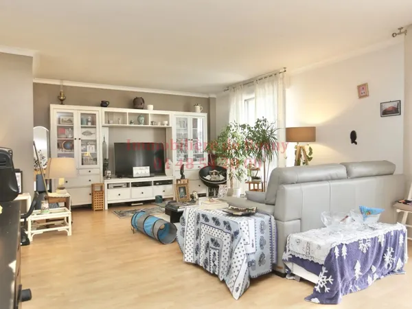 Appartement 5 pièces 3 chambres Rosny-sous-Bois