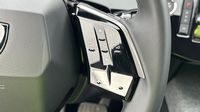 Peugeot 5008 Hybrid 145ch Allure e-DCS6 — photo 18