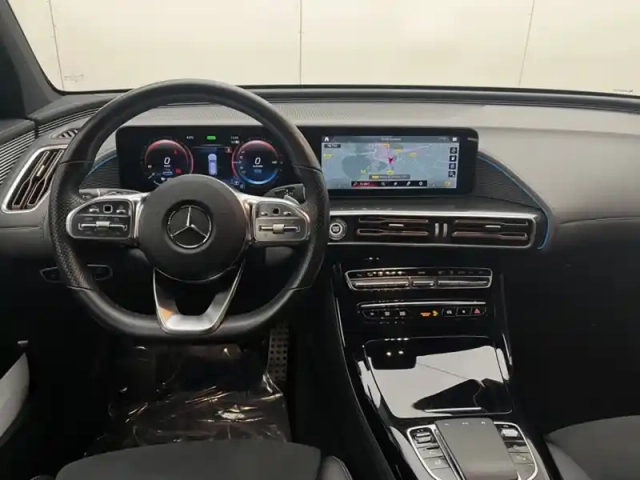 Mercedes Eqc 400 4matic amg line — photo 21