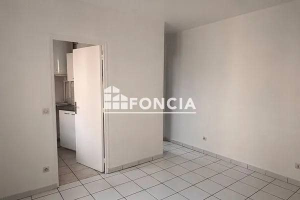 Studio 1 pièce 25 m²