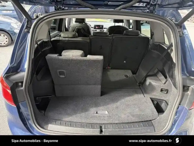 Bmw Serie 2 gran tourer 218i 136 ch dkg7 — photo 12