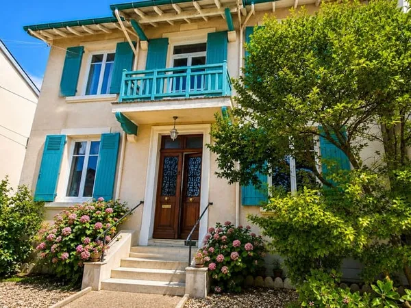 Maison 5 pièces 144 m²