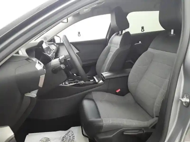 Citroën C5 x puretech 130 s&amp;s eat8 — photo 9