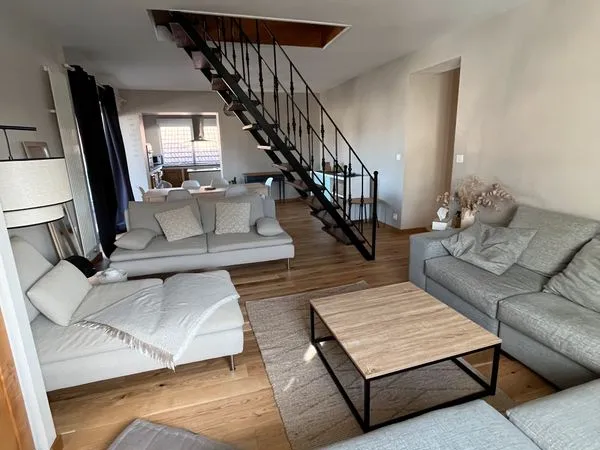 Loue duplex de 160 m2