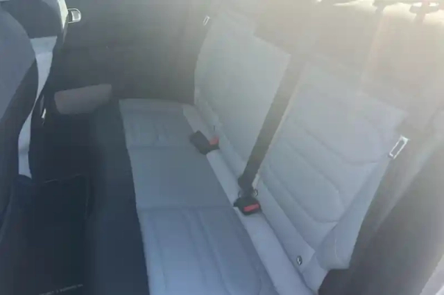 Citroën C3 puretech 110 eat6 — photo 11