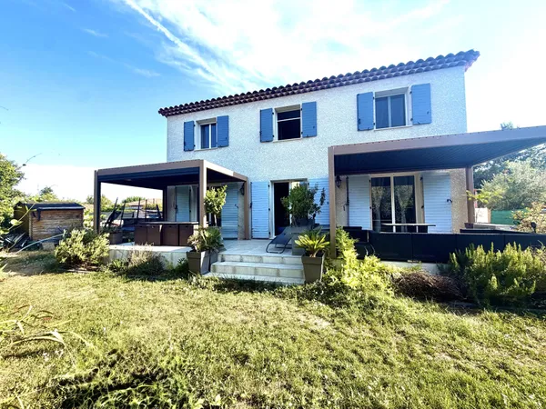 La Roque, maison 120m², 4 ch avec jardin sur 540m²