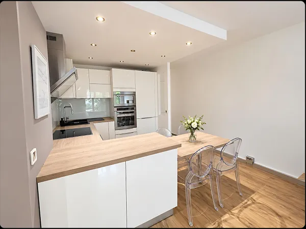 Appartement meublé - 3 pièces de 58.04 m2