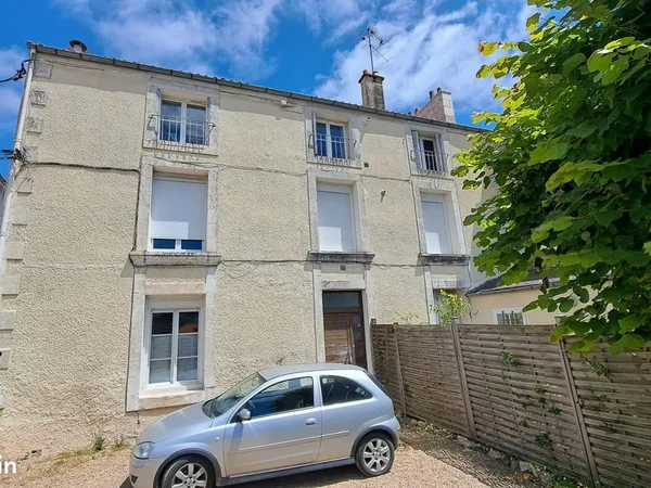 Studio 1 pièce 30 m²