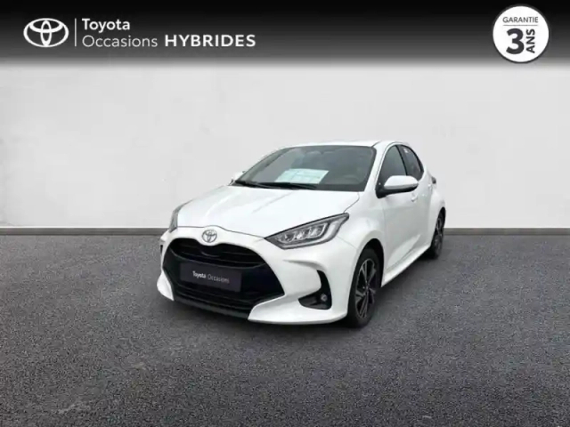Toyota Yaris 116h design 5p my25
