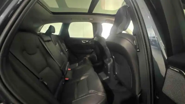 Volvo Xc60 t6 awd hybride rechargeable 253 ch+145 ch geartronic 8 — photo 26