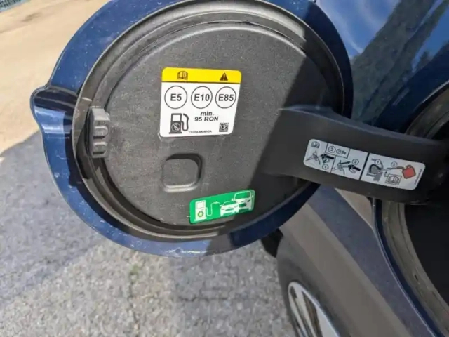 Ford Puma 1.0 flexifuel 125ch s&amp;s mhev titanium — photo 6