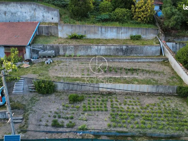 Terrain 408 m² TARARE