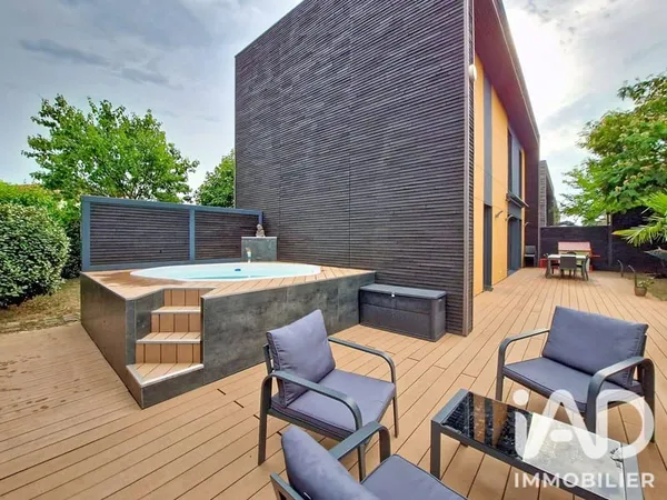 Maison 5 pièces 106 m²