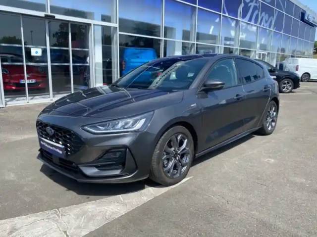 Ford Focus 1.0 flexifuel mhev 125ch st-line x powershift — photo 1