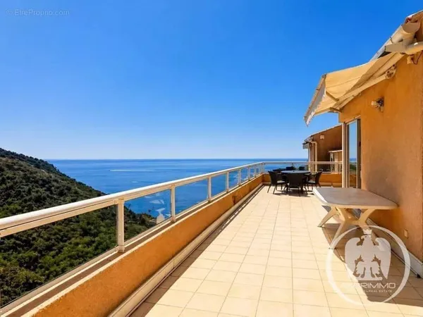 appartement villa dernier étage - St laurent d'Eze