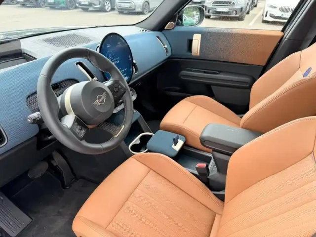 Mini Countryman e 204ch favoured — photo 24
