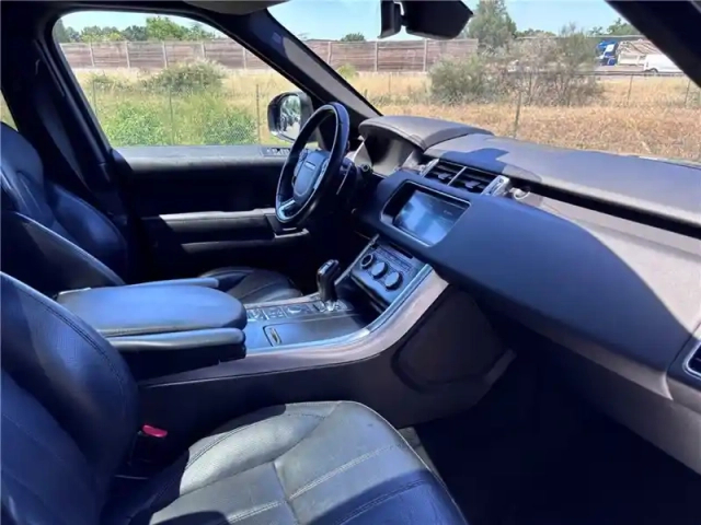 Land Rover Range Rover mark v sdv6 3.0l 306ch — photo 14