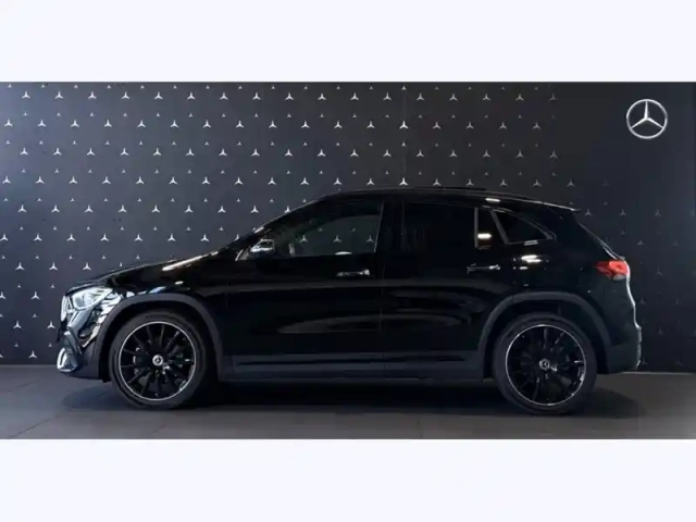 Mercedes Gla 250 e amg line — photo 23