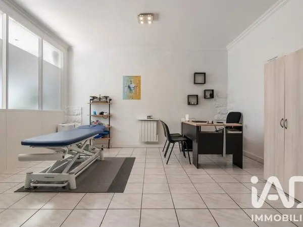 Local commercial 1 pièce 33 m²