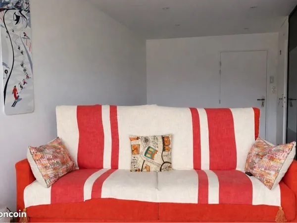 Les Carroz - Studio 28 m² rénové plein sud, 4 couchages / Renovated South-Facing 28 sqm Studio, Slee