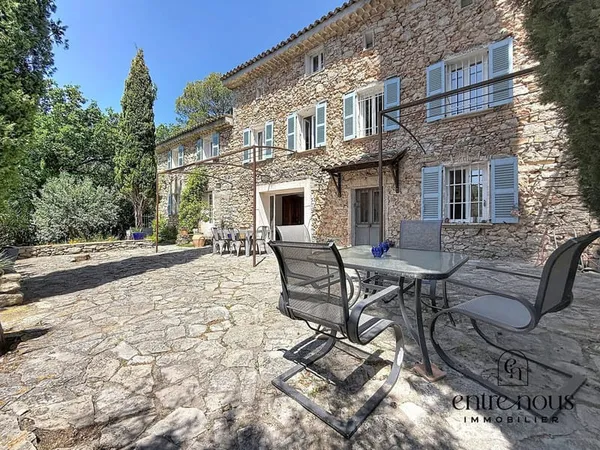 Bastide à vendre à lorgues de 287m2