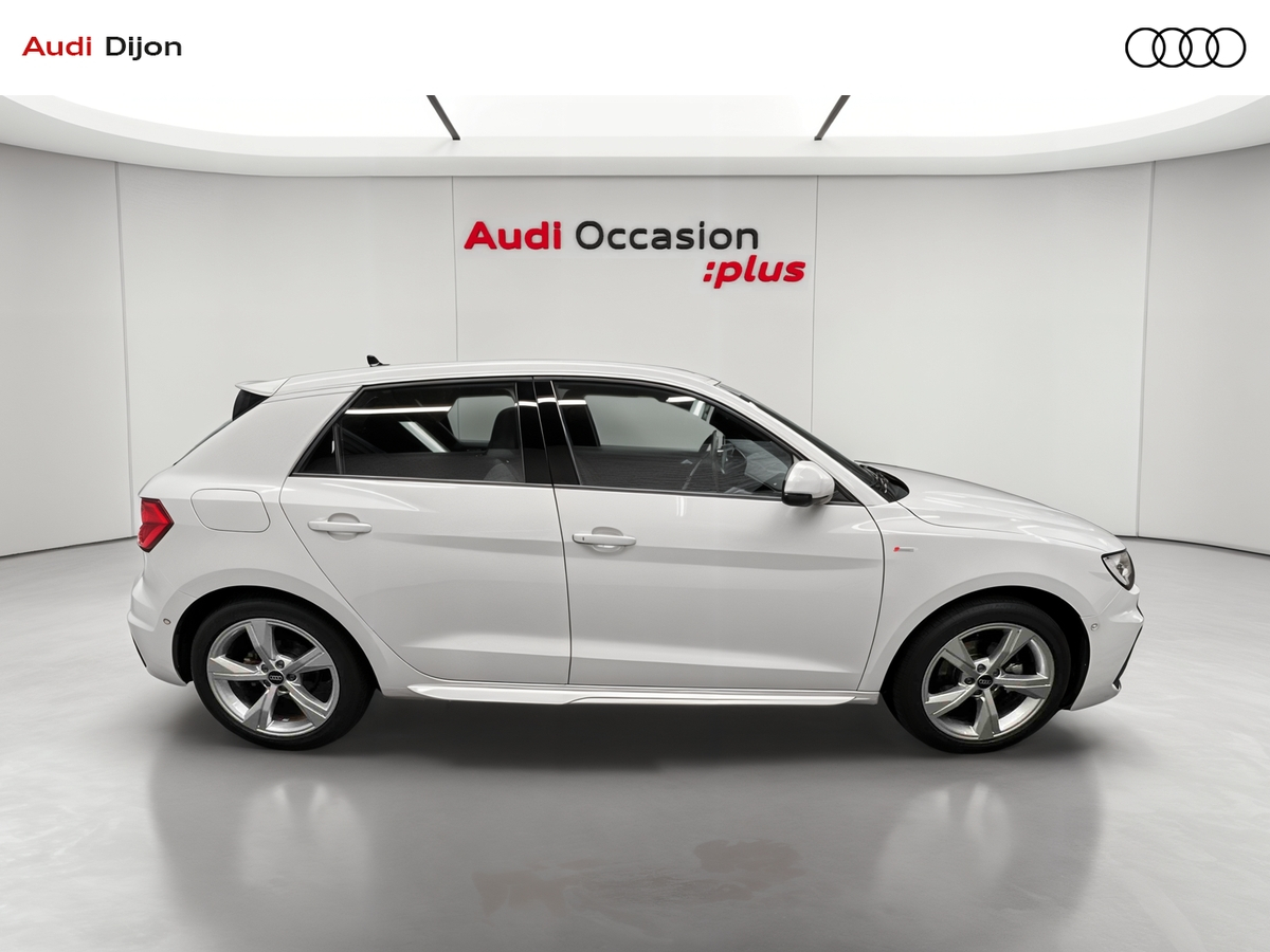 Audi A1 Sportback 30 TFSI 116 ch S tronic 7 — photo 6