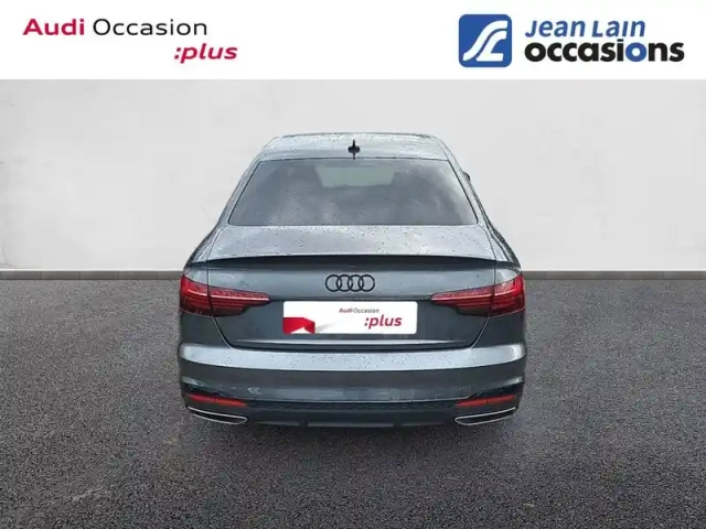 Audi A4 35 tfsi 150 s tronic 7 — photo 6