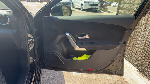 Mercedes Classe A 200 d 150 8G-Tronic - AMG Line – 2019 – 101356 km – Diesel – Boîte Automatique — photo 27