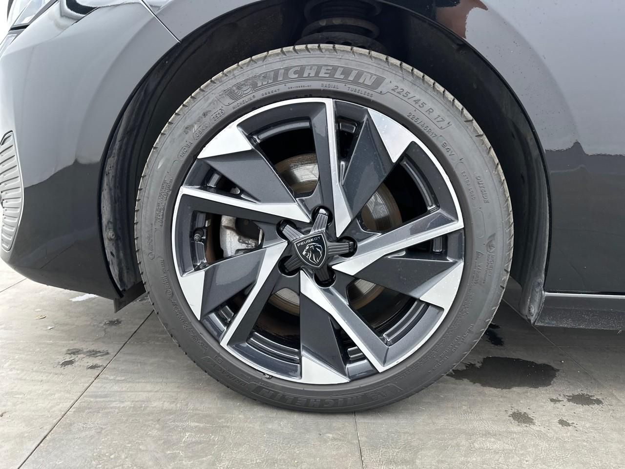 Peugeot 308 bluehdi 130ch s&s eat8 allure — photo 14