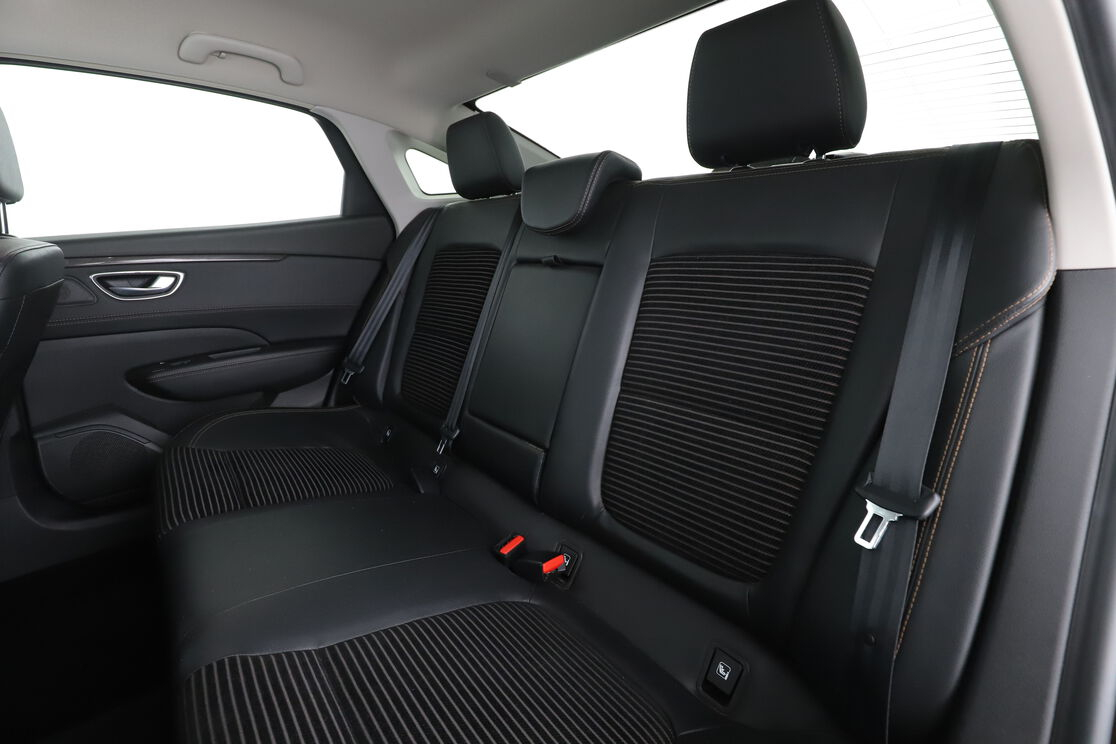 Renault Talisman 1.6 dCi Energy Intens EDC — photo 15