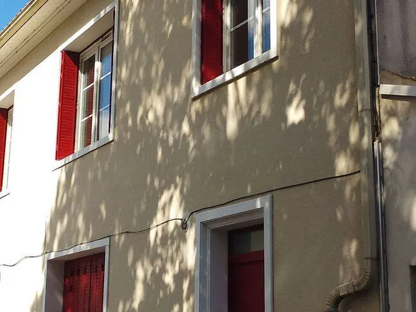 Maison 9 pièces 100 m²