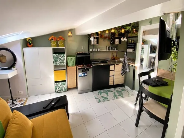 Studio 1 pièce 17 m²