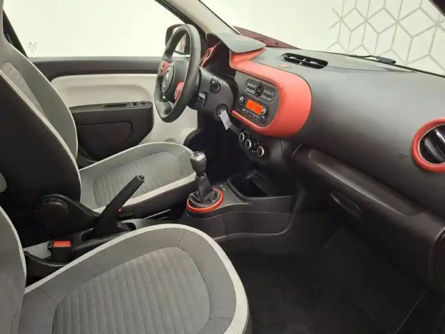 Renault Twingo iii sce 65 - 21 — photo 27