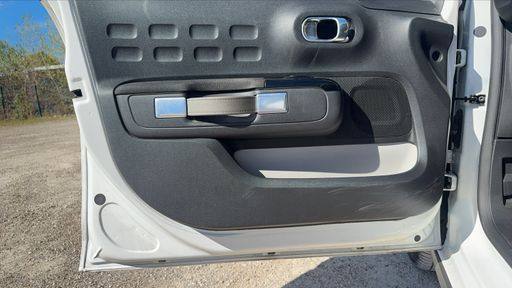 Citroen C3 1.2 PureTech 82 - Business – 2020 – 128155 km – Essence – Boîte Manuelle — photo 17