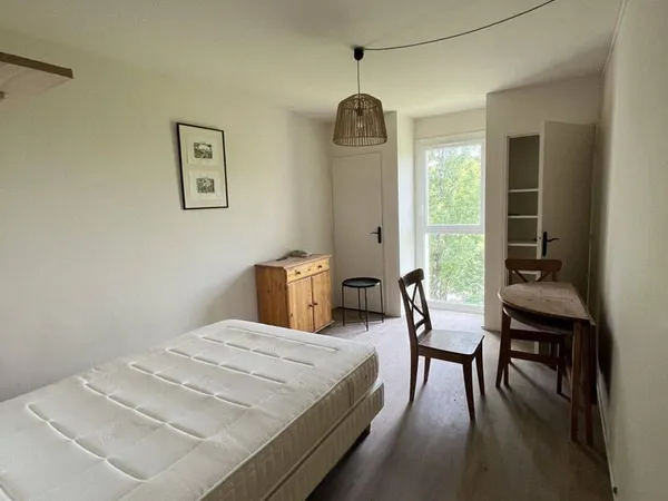 Studio 1 pièce 19 m²