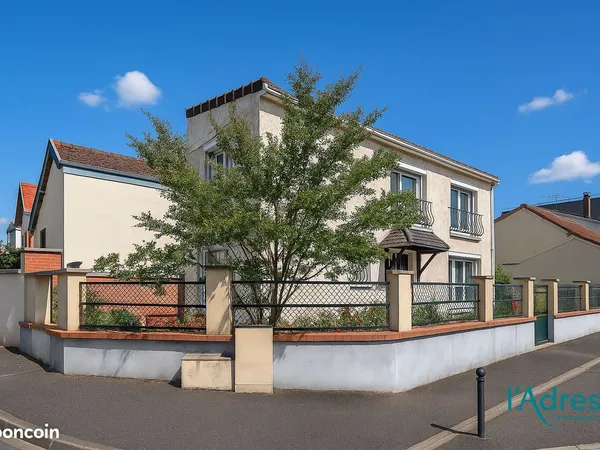 Maison 3 pièces 116 m²
