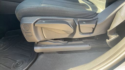 BMW X3 sDrive 18d 150 Steptronic8 - Business Design – 2020 – 130437 km – Diesel – Boîte Automatique — photo 6