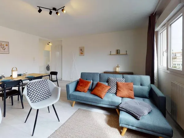Appartement 6 pièces 102 m²