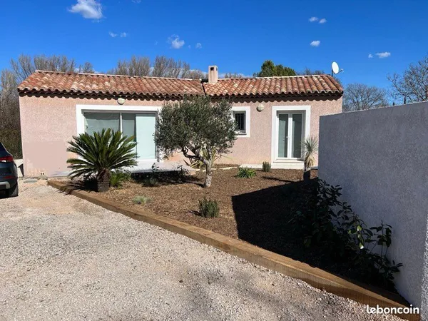 Maison individuelle T4 95m2 jardin de 614m2