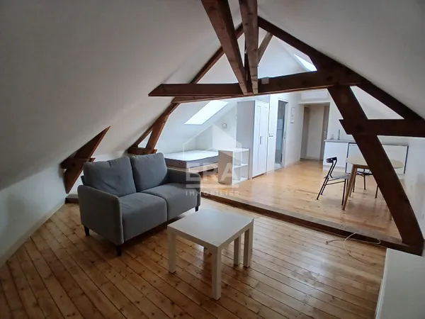 Studio 1 pièce 21 m²