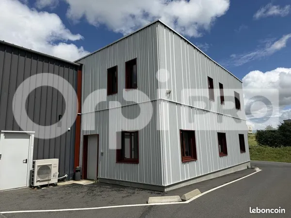 Bureau 375 m²