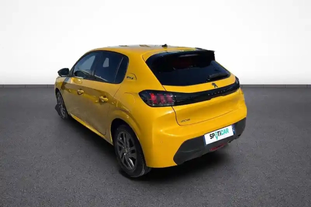 Peugeot 208 puretech 100 s&amp;s eat8 — photo 62