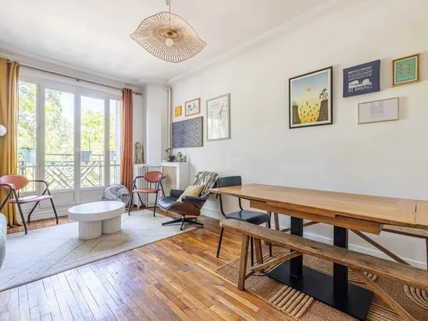 Appartement de 4 pièces - 75m² à Paris XVII