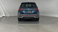 Volkswagen Tiguan 2.0 TDI 200ch Elegance 4Motion DSG7 — photo 6