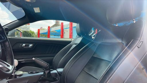 Ford Mustang 2.3 EcoBoost 317 - Fastback – 2019 – 84526 km – Essence – Boîte Manuelle — photo 6