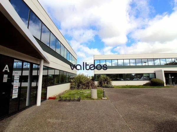 Bureaux 138 m²