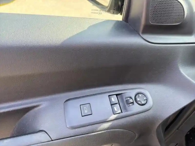 Peugeot Partner standard 650kg bluehdi 100ch s&amp;s bvm5 asphalt — photo 12