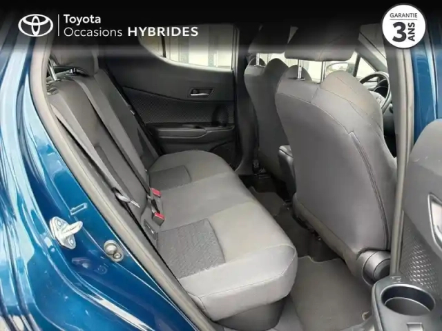 Toyota C-Hr 1.8 hybride 122ch dynamic e-cvt — photo 7