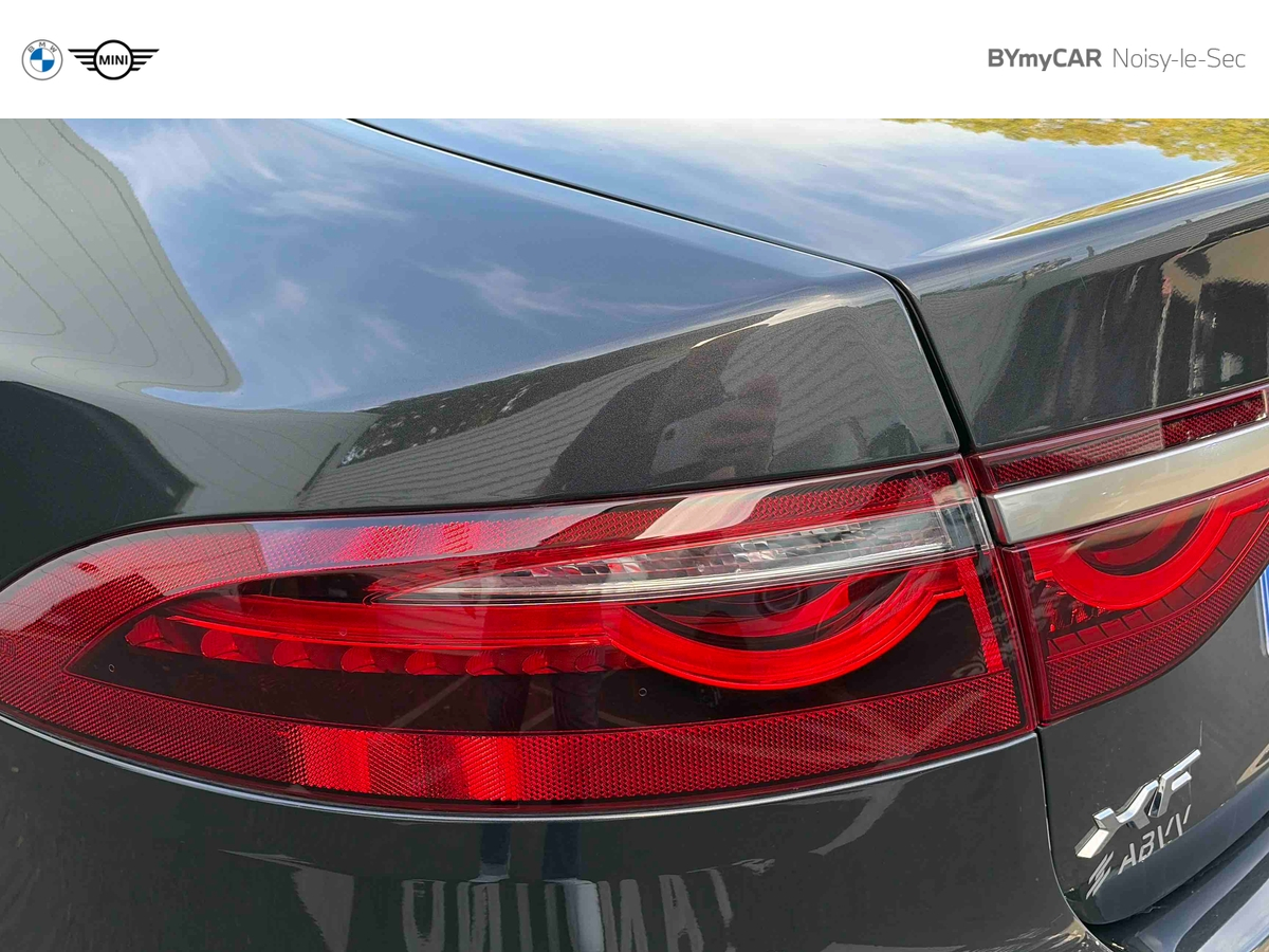 Jaguar XF Sportbrake D200 MHEV BVA RWD — photo 27